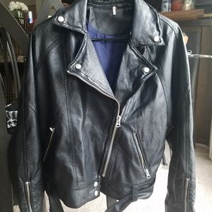 SALE🎃Free People Faux Leather Moto Jacket
